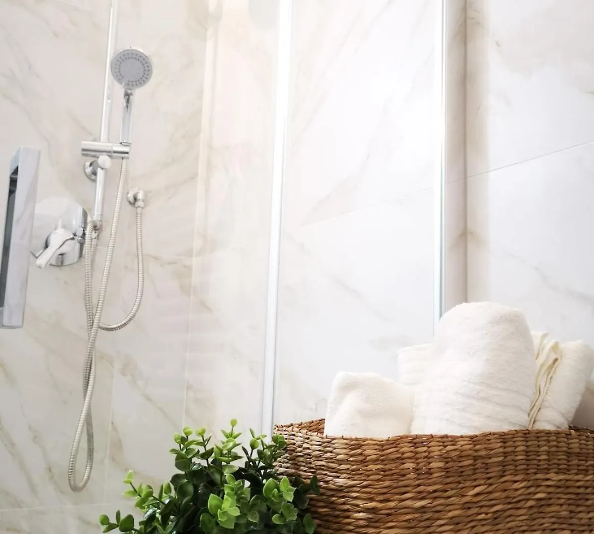Nice Apartment A Due Passi Dalla Metro Милан 0*,  Италия